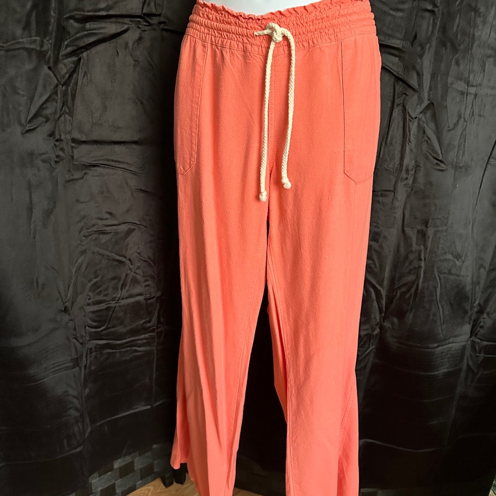 Women's Wide Leg Drawstring Pants in Coral